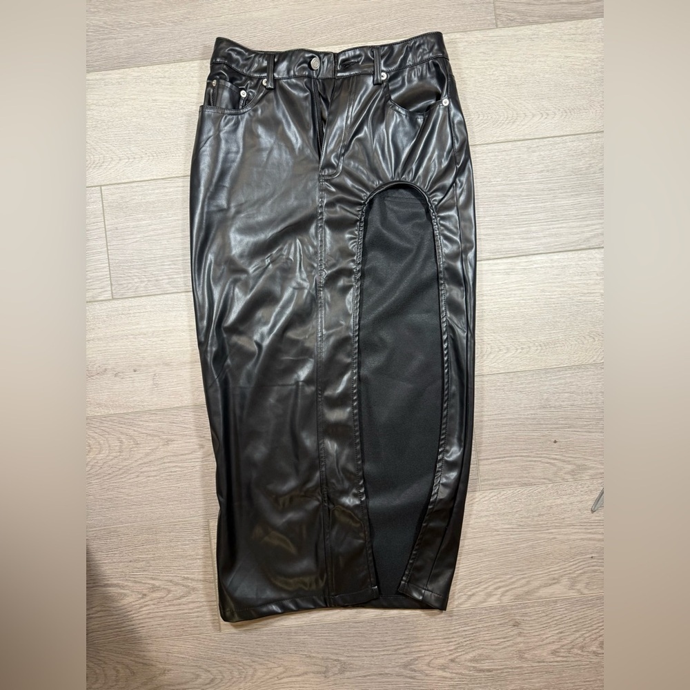 SALTY Black Faux Leather SKIRT with leg cut out women size small stretchy trendy